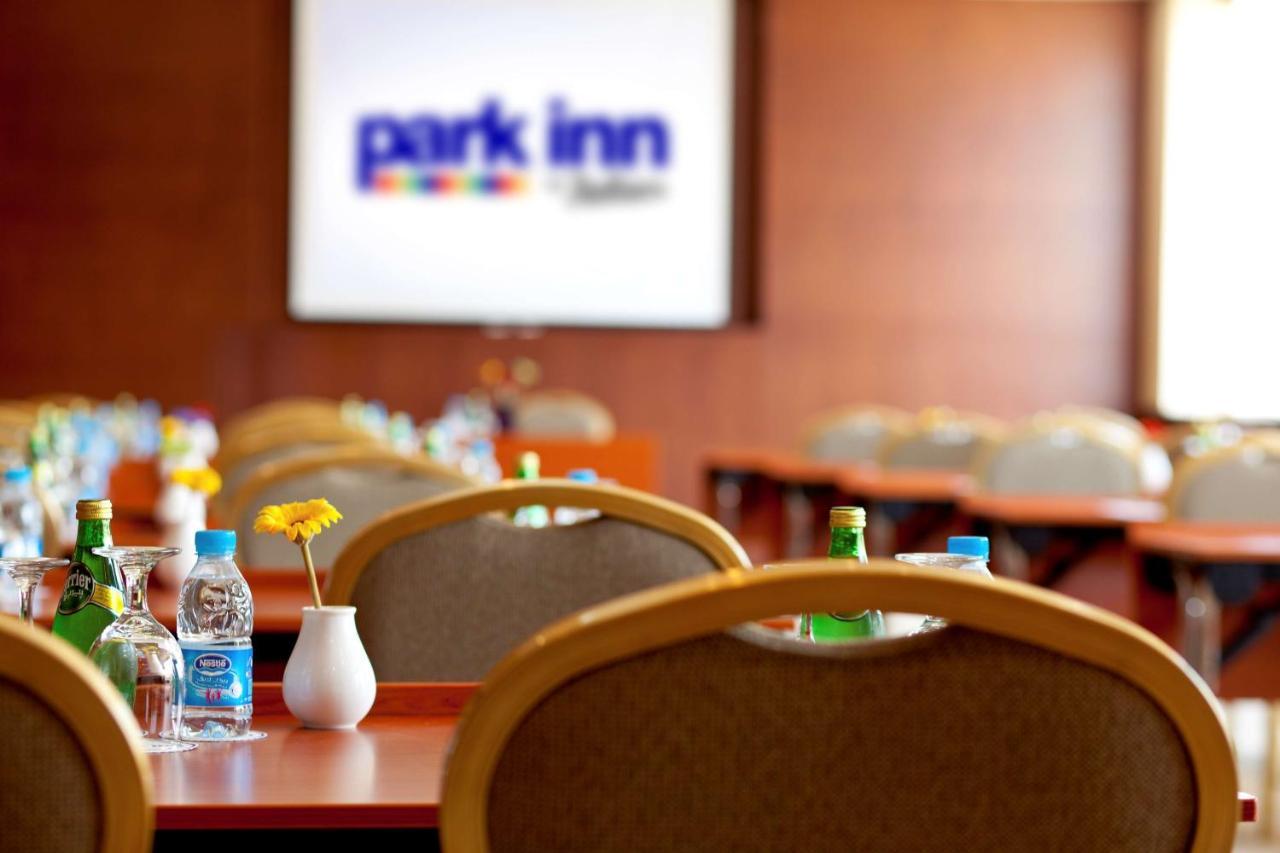 Park Inn By Radisson Эль-Хубар Экстерьер фото